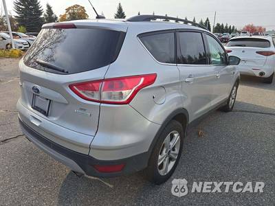 2015 Ford Escape SE - zdjęcie 3 z 28 - miniatura