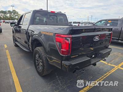 2025 Ford F-150 Tremor Crew Cab Short Bed - zdjęcie 2 z 20 - miniatura