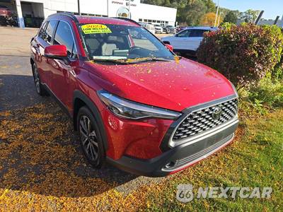2024 Toyota Corolla Cross XLE - zdjęcie 4 z 20 - miniatura