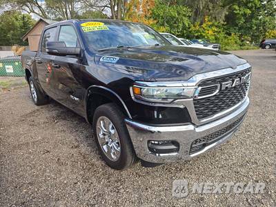 2025 Ram 1500 Big Horn Crew Cab Short Bed - zdjęcie 4 z 21 - miniatura