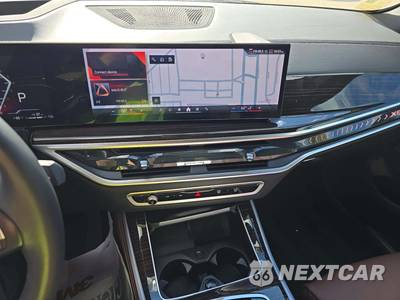 2024 BMW X5 Sports Activity Vehicle xDrive50e - zdjęcie 10 z 20 - miniatura