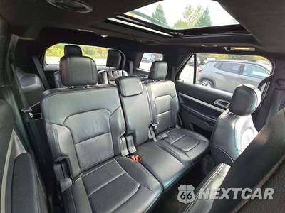 2017 Ford Explorer XLT - zdjęcie 17 z 26 - miniatura