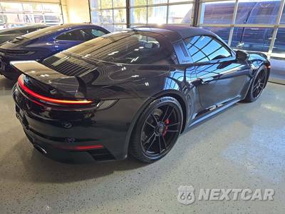 2023 Porsche 911 Targa 4 GTS - zdjęcie 3 z 20 - miniatura