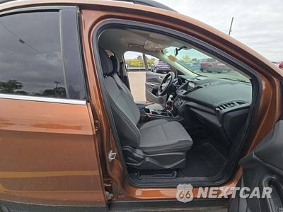 2017 Ford Escape SE - zdjęcie 18 z 25 - miniatura