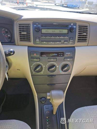 2008 Toyota Corolla CE - zdjęcie 7 z 32 - miniatura