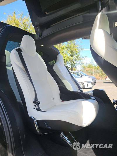 2020 Tesla Model X Long Range Plus - zdjęcie 14 z 31 - miniatura
