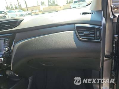 2022 Nissan Rogue Sport S - zdjęcie 16 z 35 - miniatura