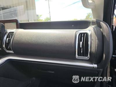 2025 Ford Expedition MAX Platinum - zdjęcie 17 z 27 - miniatura