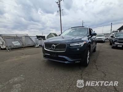 2022 Volvo XC90 T5 Momentum 7-Passenger