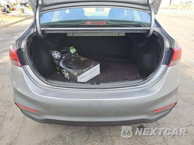 2021 Hyundai Accent SE - zdjęcie 11 z 25 - miniatura