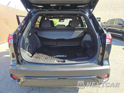 2025 Toyota Corolla Cross Hybrid Nightshade - zdjęcie 11 z 22 - miniatura