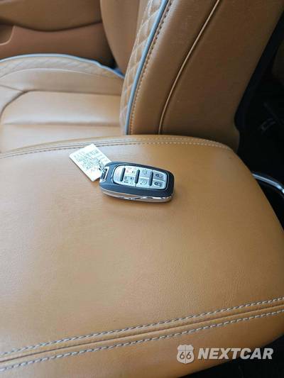 2022 Chrysler Pacifica Pinnacle 121.6" WB - zdjęcie 5 z 23 - miniatura