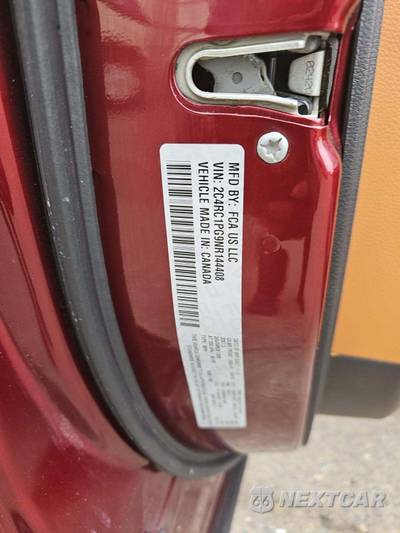 2022 Chrysler Pacifica Pinnacle 121.6" WB - zdjęcie 2 z 23 - miniatura