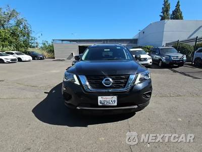 2020 Nissan Pathfinder S - zdjęcie 2 z 39 - miniatura