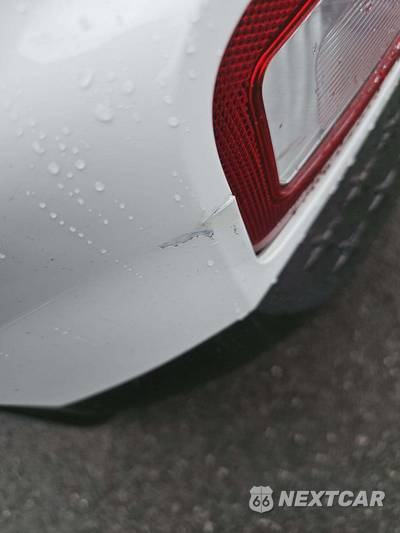2025 Hyundai Venue SEL - zdjęcie 18 z 22 - miniatura