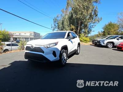 2022 Toyota RAV4 LE - zdjęcie 1 z 23 - miniatura