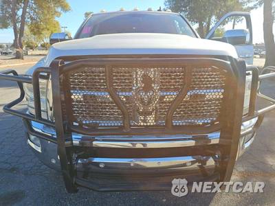 2016 Ram 2500 Laramie Extended Crew Cab Medium Bed - zdjęcie 18 z 23 - miniatura