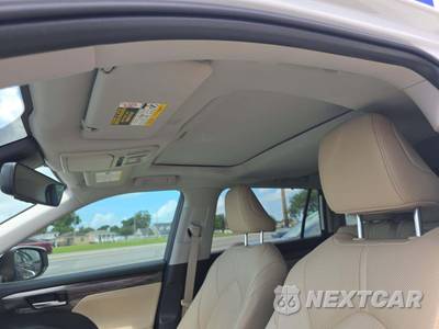 2023 Toyota Highlander Limited - zdjęcie 8 z 19 - miniatura
