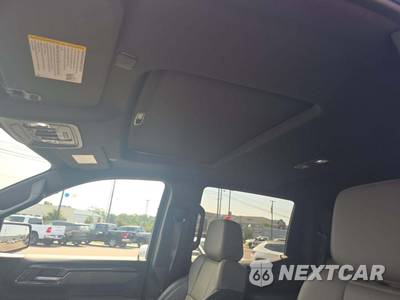 2025 Chevrolet Silverado 1500 ZR2 Crew Cab Short Bed 3LT - zdjęcie 8 z 19 - miniatura