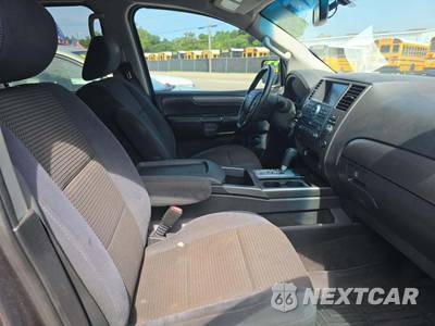 2014 Nissan Armada SV - zdjęcie 16 z 29 - miniatura
