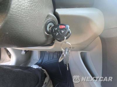 2009 Toyota Camry LE - zdjęcie 8 z 25 - miniatura