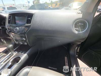 2019 Nissan Pathfinder SL - zdjęcie 20 z 25 - miniatura