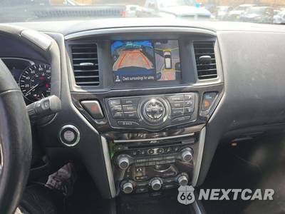 2019 Nissan Pathfinder SL - zdjęcie 10 z 25 - miniatura