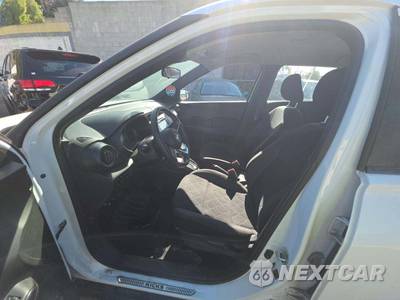 2020 Nissan Kicks S - zdjęcie 3 z 19 - miniatura