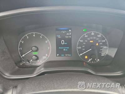 2025 Toyota Corolla Cross Hybrid SE - zdjęcie 6 z 19 - miniatura