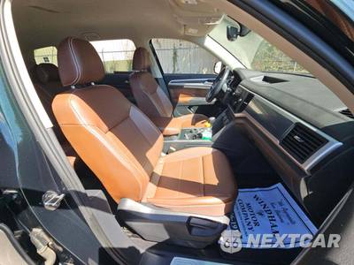 2021 Volkswagen Atlas V6 SE w/Technology R-Line - zdjęcie 16 z 18 - miniatura