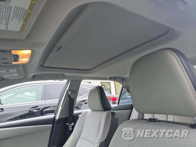 2017 Toyota Camry SE - zdjęcie 11 z 29 - miniatura
