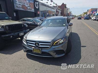 2017 Mercedes-Benz E 300 Sport 4MATIC Sedan - zdjęcie 2 z 29 - miniatura