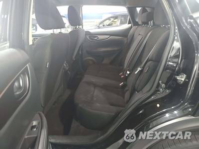 2021 Nissan Rogue Sport S - zdjęcie 13 z 26 - miniatura