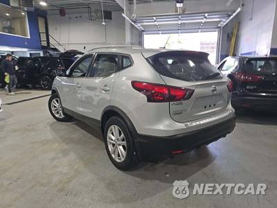 2018 Nissan Rogue Sport SV - zdjęcie 2 z 25 - miniatura