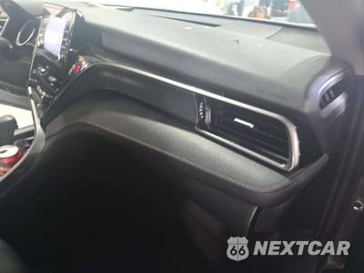 2021 Toyota Camry Hybrid LE - zdjęcie 19 z 23 - miniatura