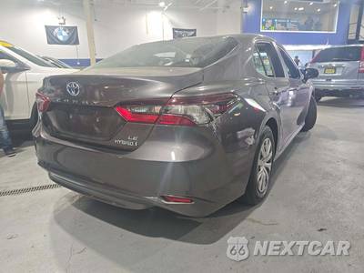 2021 Toyota Camry Hybrid LE - zdjęcie 3 z 23 - miniatura