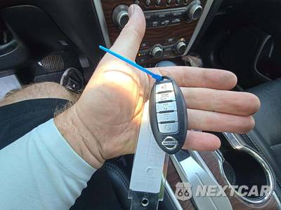 2017 Nissan Pathfinder Platinum - zdjęcie 5 z 29 - miniatura