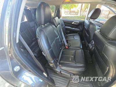 2017 Nissan Pathfinder Platinum - zdjęcie 14 z 29 - miniatura
