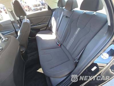 2021 Hyundai Elantra SEL - zdjęcie 10 z 35 - miniatura