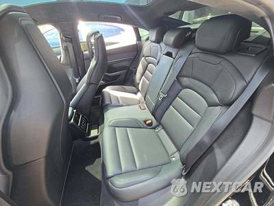 2022 Porsche Taycan Turbo S - zdjęcie 13 z 26 - miniatura