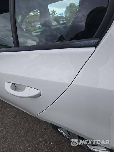 2012 Volkswagen Golf 2.5L - zdjęcie 23 z 31 - miniatura