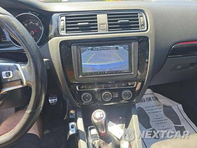 2015 Volkswagen Jetta GLI SEL - zdjęcie 7 z 32 - miniatura
