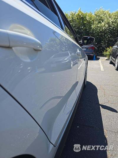 2015 Volkswagen Jetta GLI SEL - zdjęcie 28 z 32 - miniatura