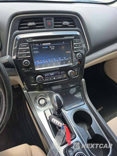 2016 Nissan Maxima 3.5 S - zdjęcie 10 z 26 - miniatura