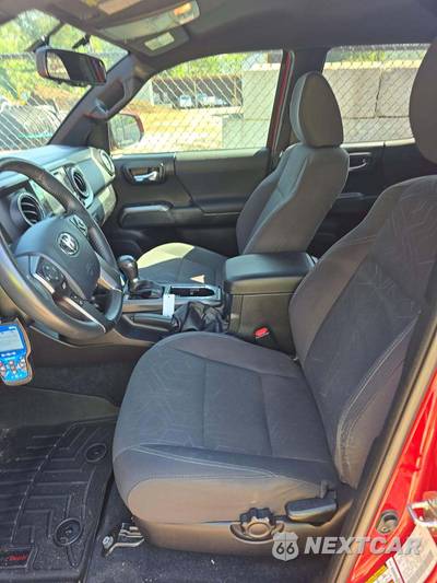2017 Toyota Tacoma TRD Sport Crew Cab Medium Bed - zdjęcie 6 z 24 - miniatura