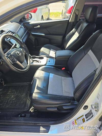 2012 Toyota Camry SE - zdjęcie 6 z 22 - miniatura