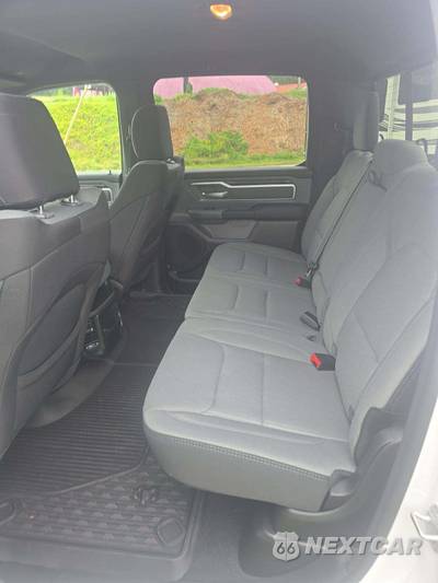 2022 Ram 1500 Big Horn Crew Cab Short Bed - zdjęcie 13 z 24 - miniatura