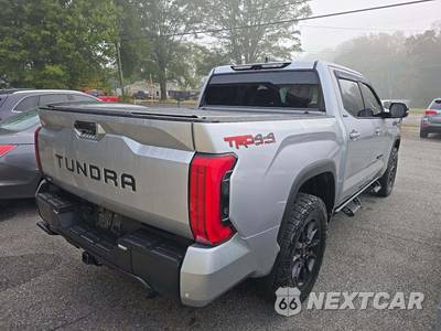 2026 Toyota Tundra Limited Crew Cab Short Bed - zdjęcie 3 z 23 - miniatura