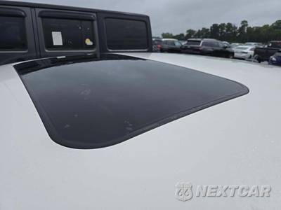 2014 Volkswagen Passat 1.8T SEL Premium - zdjęcie 12 z 20 - miniatura