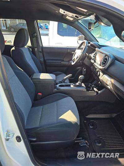 2023 Toyota Tacoma TRD Off-Road Crew Cab Long Bed - zdjęcie 18 z 23 - miniatura